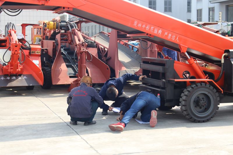 遙控+自動繞線+破碎錘，永力通電動扒渣機一機三用